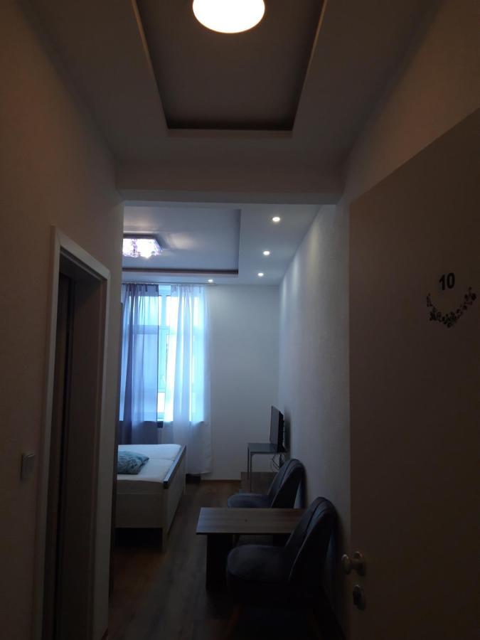Trang Hotel 拉施塔特 外观 照片