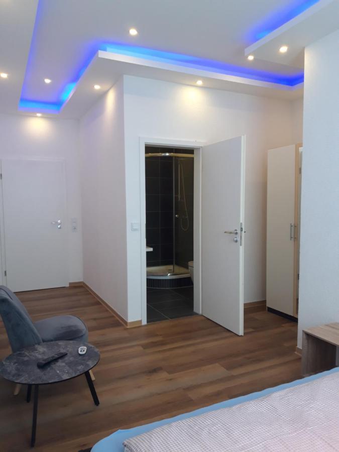 Trang Hotel 拉施塔特 外观 照片