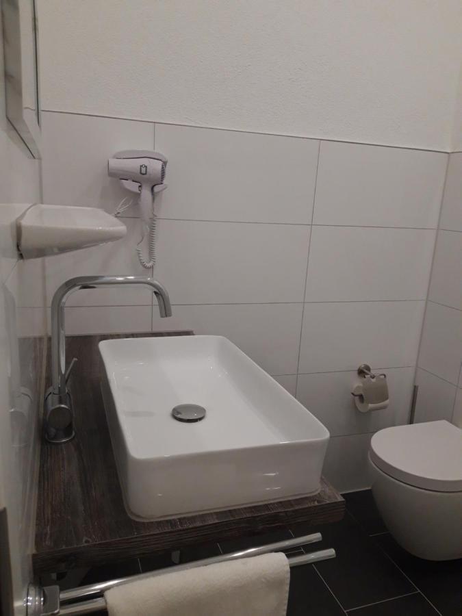 Trang Hotel 拉施塔特 外观 照片